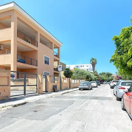 Due Gradini Sopra Il Mare - Per 4 Ospiti Apartmán *