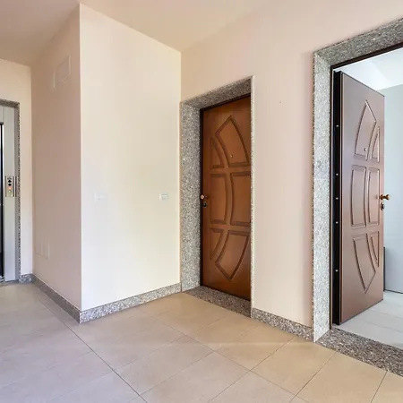 Due Gradini Sopra Il Mare - Per 4 Ospiti *